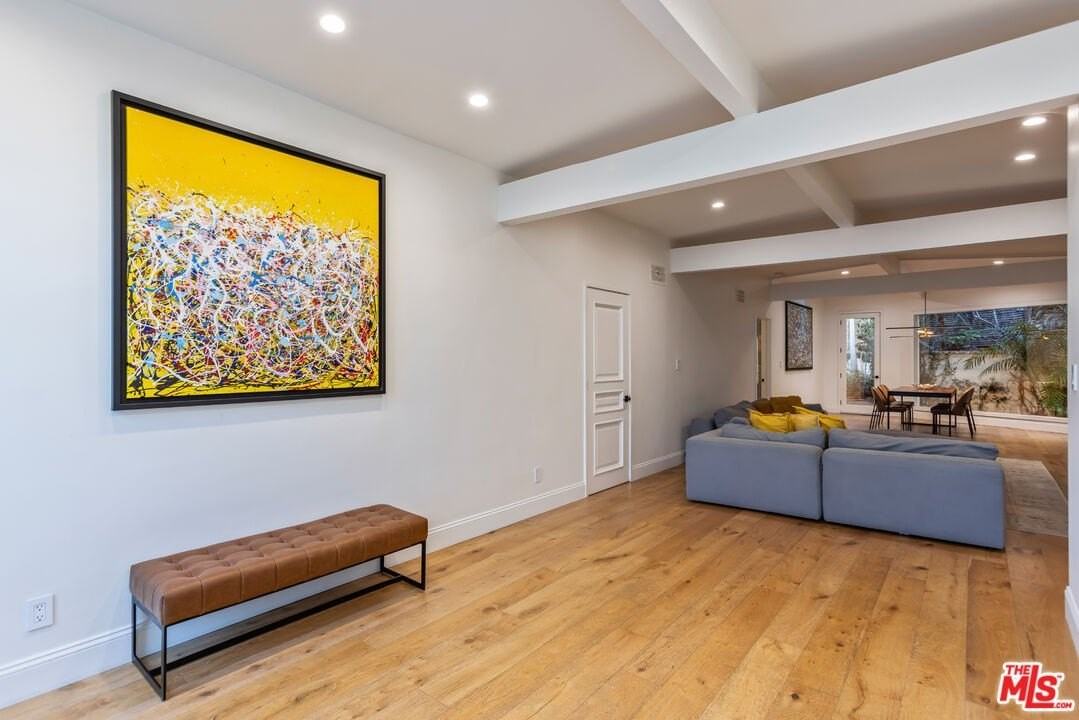 7473 Mulholland Dr - Photo 5 of 50