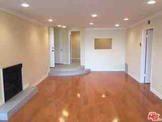 137 S Palm Dr Apt 504 #504 - Photo 7 of 14