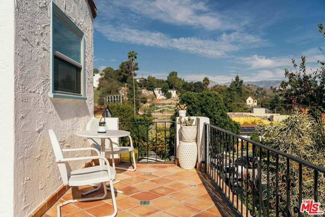 3311 Minto Ct - Photo 4 of 49