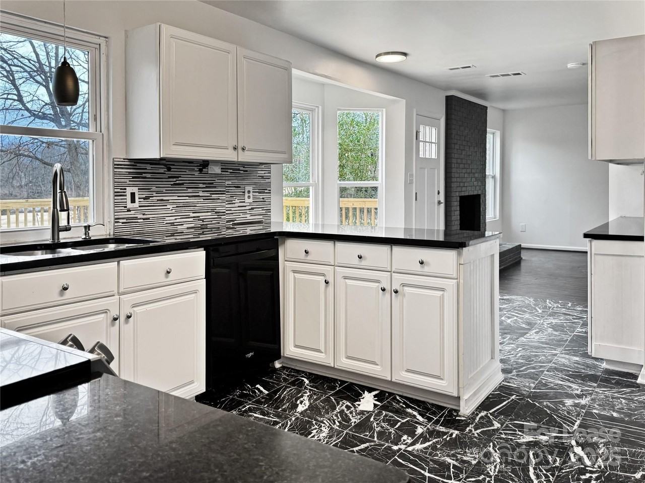 8509 Golf Ridge Dr - Photo 7 of 31