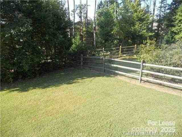 8536 Sagekirk Ct - Photo 6 of 16