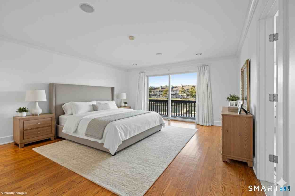 1 Island Dr #21 - Photo 7 of 39