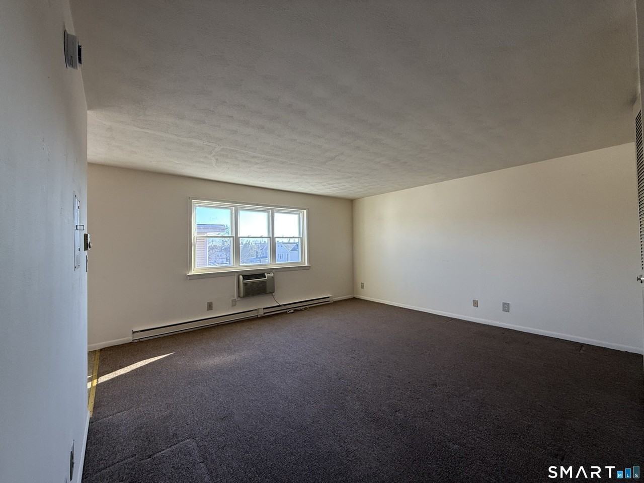 35 Beers St #202 - Photo 2 of 6