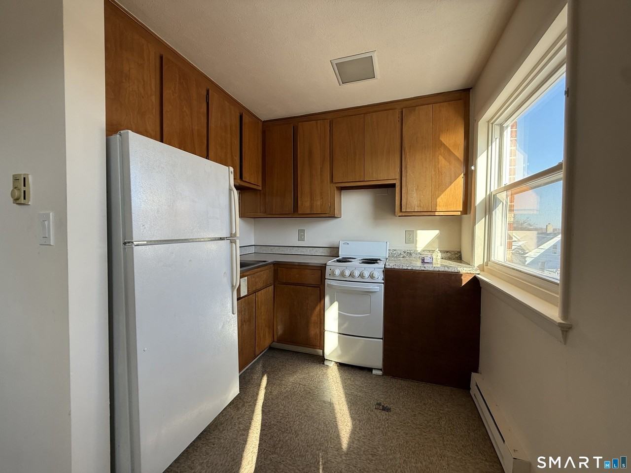 35 Beers St #202 - Photo 4 of 6