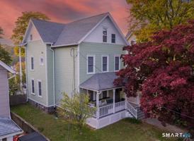 featured image of 27 Quintard Ave #1