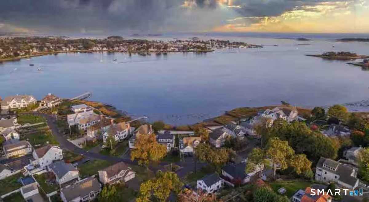 27 Quintard Ave #1 - Photo 3 of 28