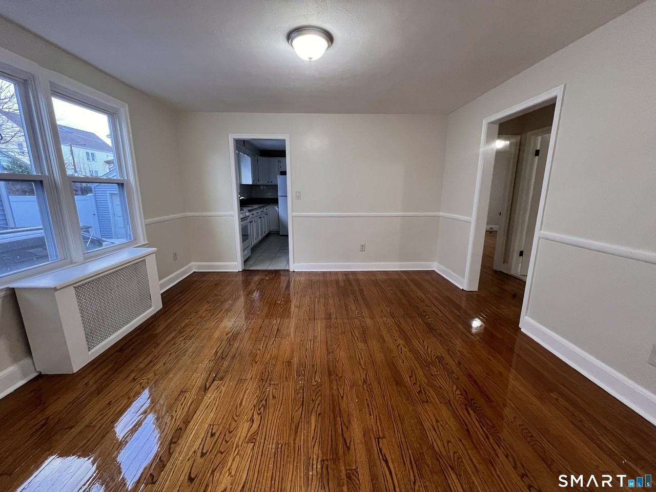 60 Lincoln Ave #1stFL - Photo 4 of 21