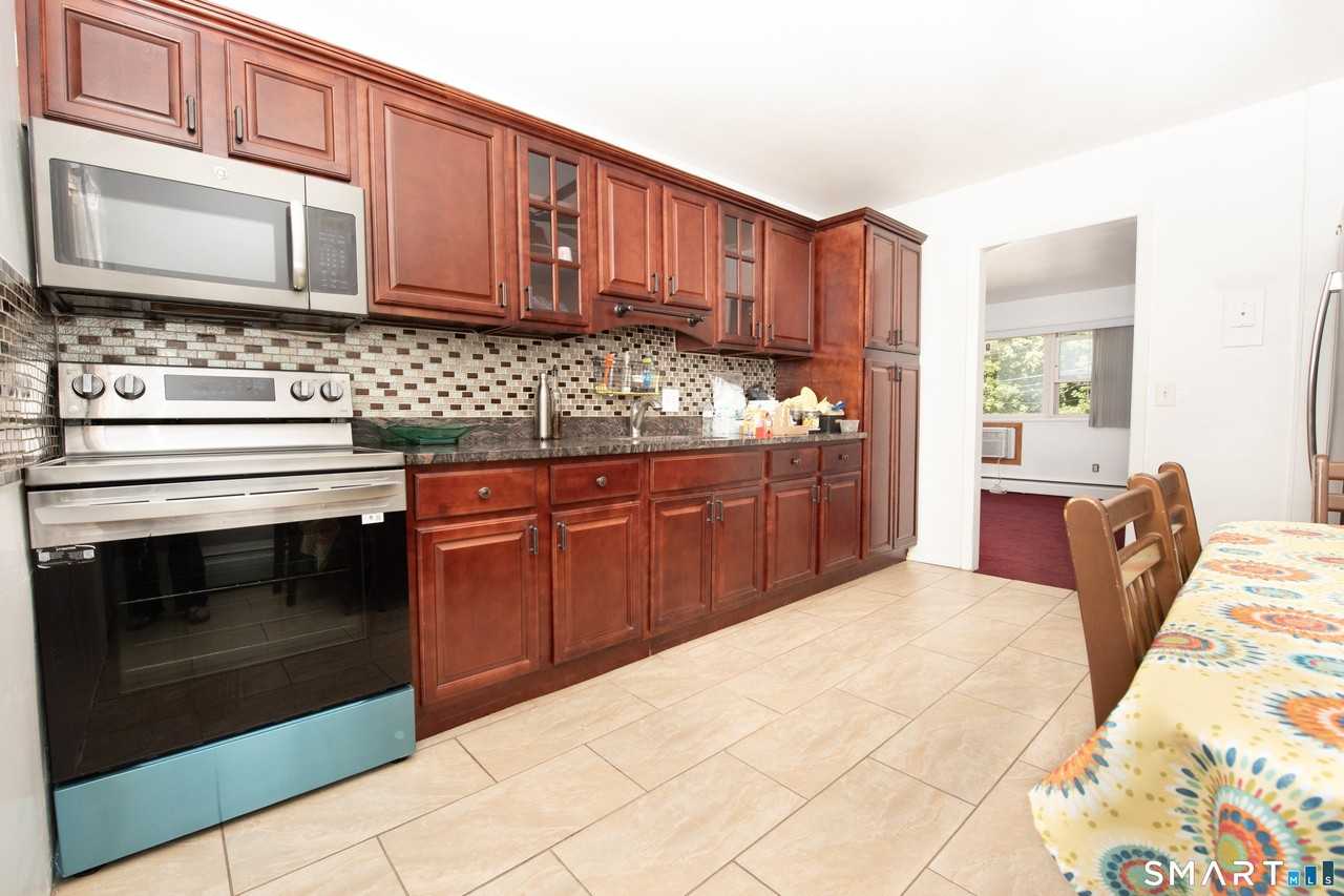 153 Cherry Hill Dr #2B - Photo 4 of 19