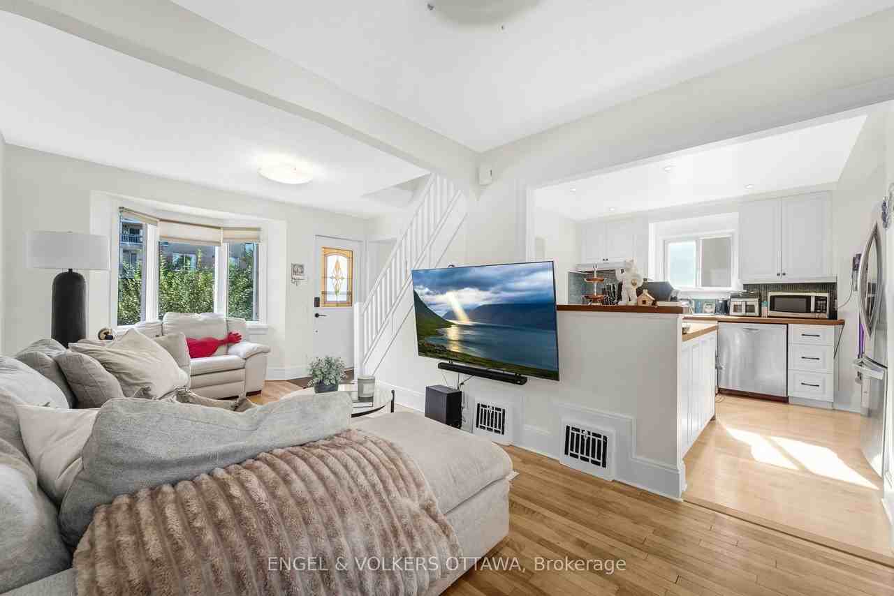 46 Holland Ave - Photo 5 of 27