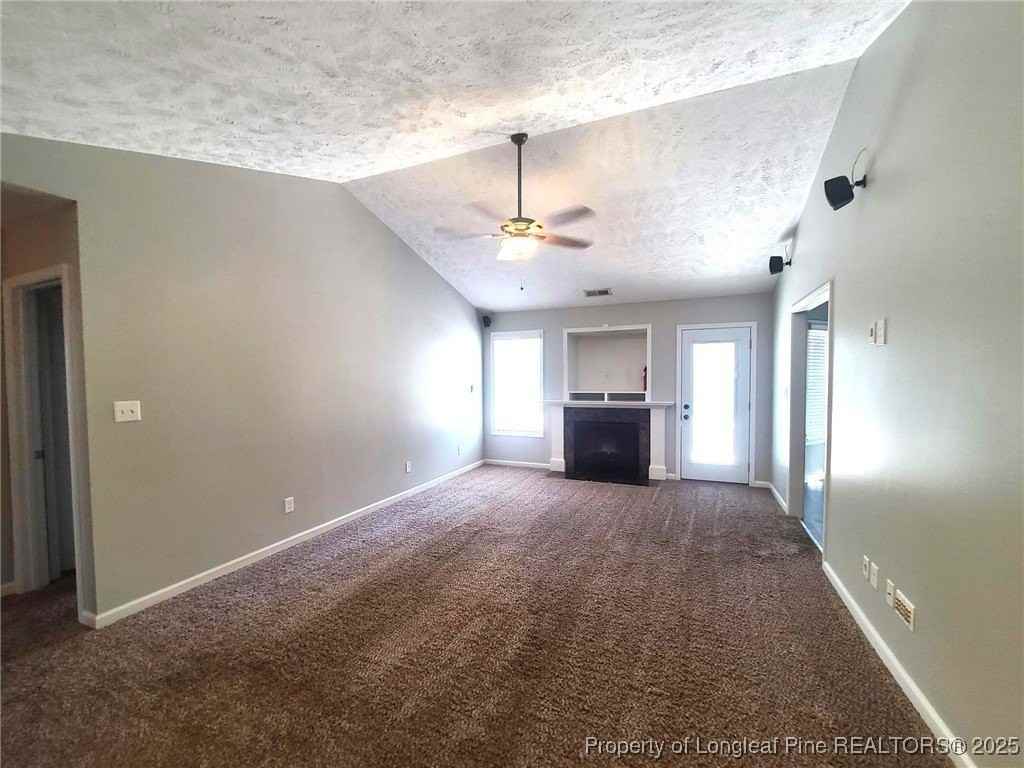 2252 Cliff Swallow Dr - Photo 2 of 15