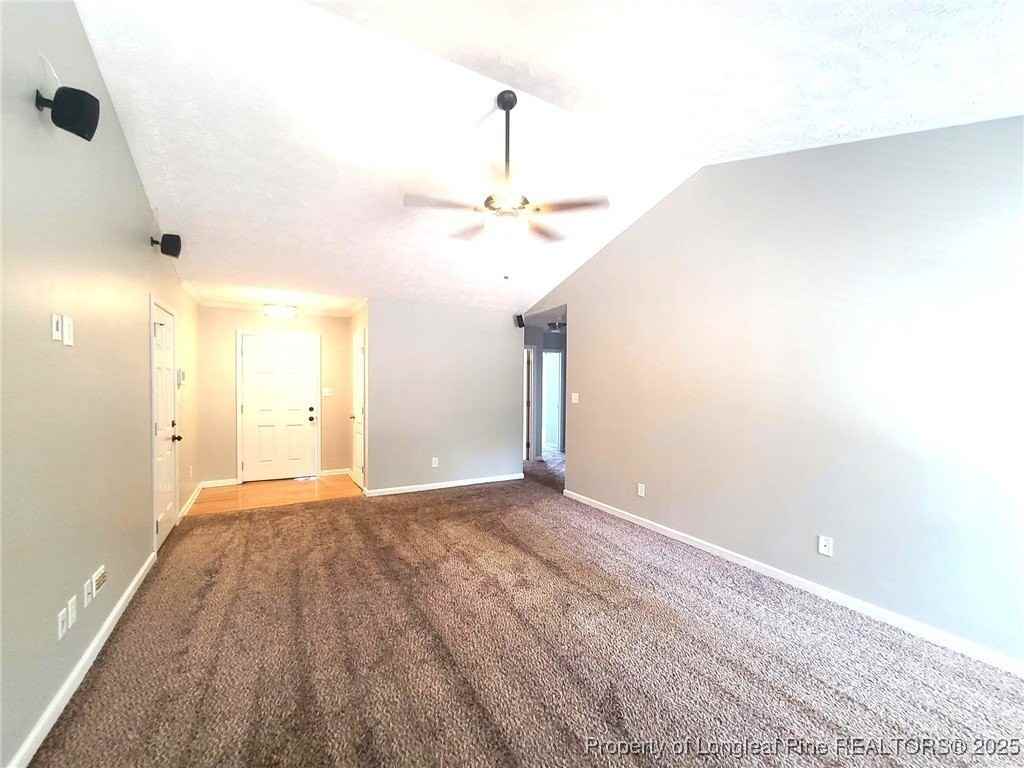 2252 Cliff Swallow Dr - Photo 3 of 15