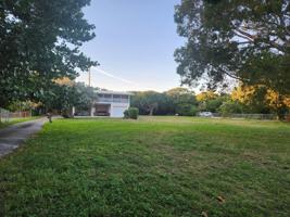 featured image of 27 Seaside Ave. Avenue