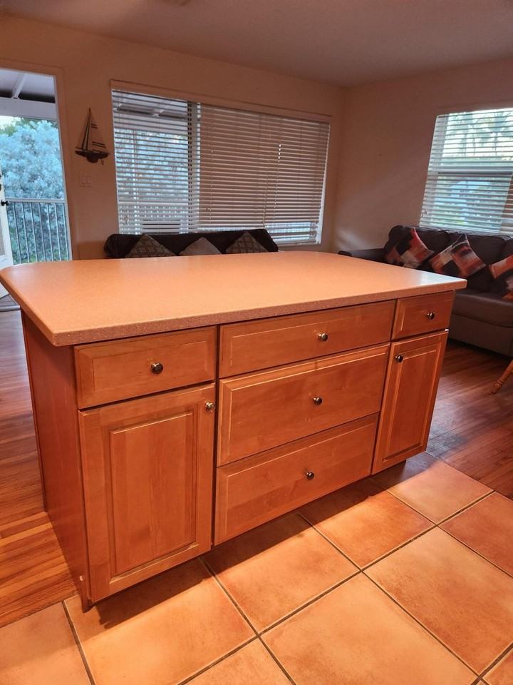 27 Seaside Ave. Avenue - Photo 6 of 23