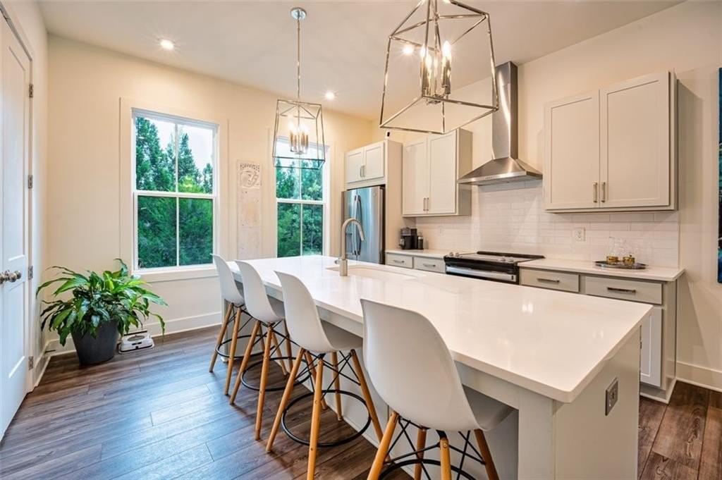 305 Dilbeck Cir Ne - Photo 5 of 34