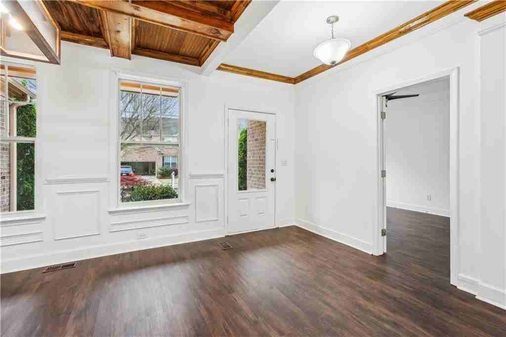 2539 Larson Creek Cv - Photo 7 of 49