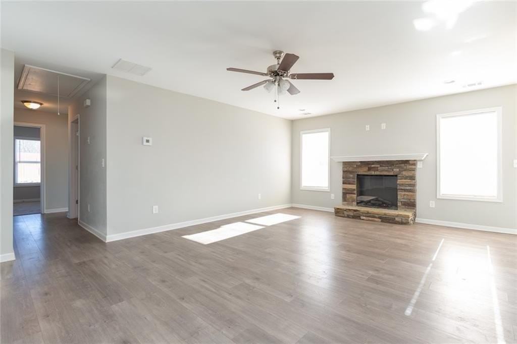 82 Gray Field Ct - Photo 5 of 30