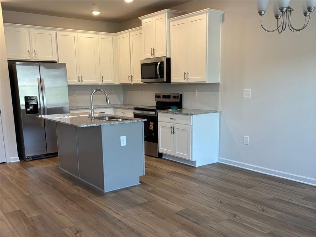 9440 Maple Grove Ln - Photo 2 of 21