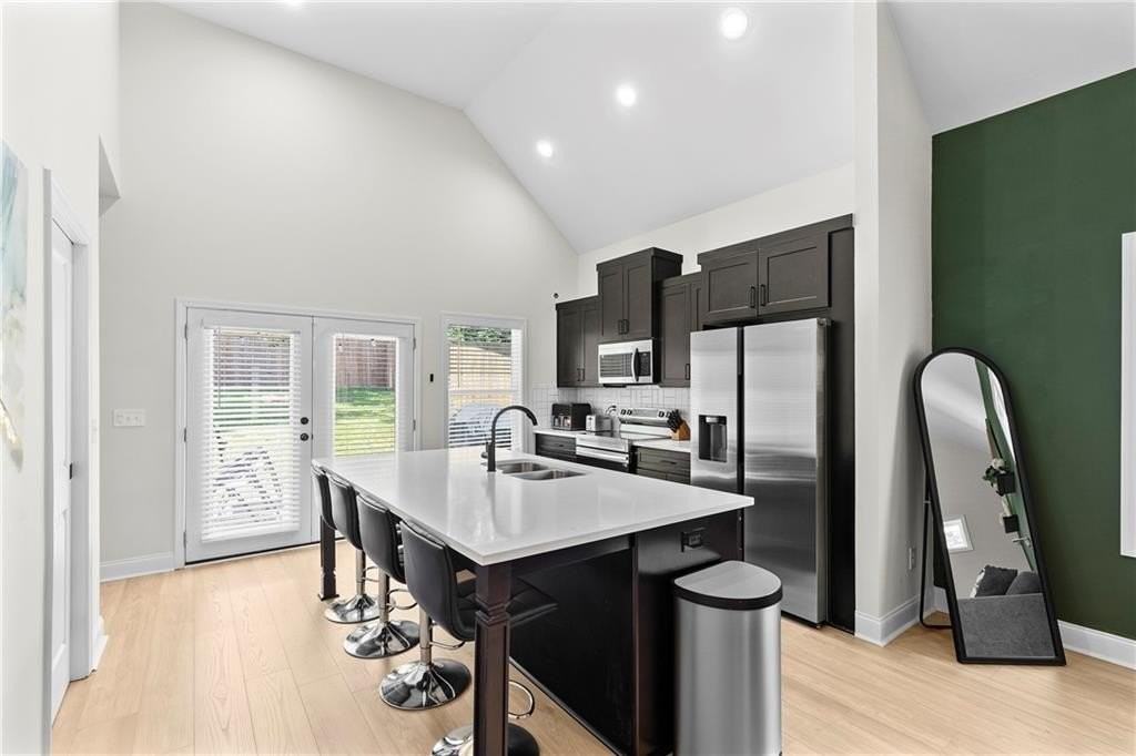 624 Robert St Nw - Photo 7 of 28