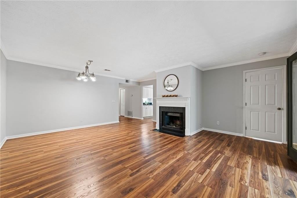 717 Beaufort Cir - Photo 2 of 42