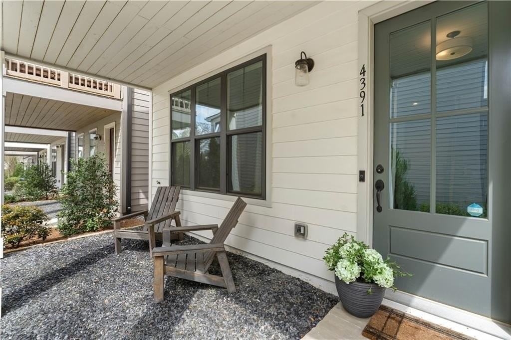 4391 Gillon Cir Se - Photo 3 of 49