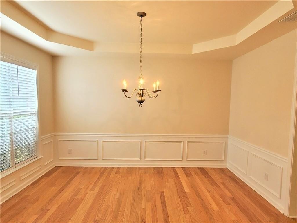 545 Friars Head Dr - Photo 2 of 30