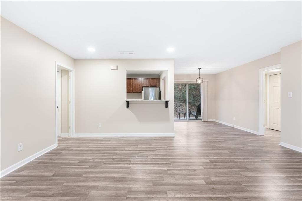 103 Sterling Ct - Photo 6 of 25