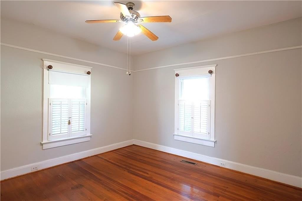 217 Mountain View St - Photo 7 of 50