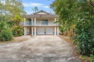 featured image of 3745 27th Ave Sw