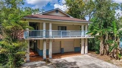 3745 27th Ave Sw - Photo 3 of 30