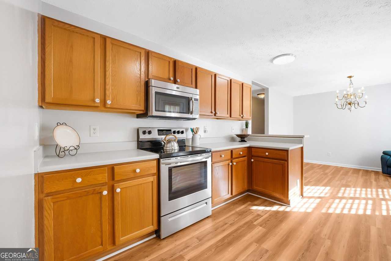 252 Skyview Rd - Photo 4 of 19