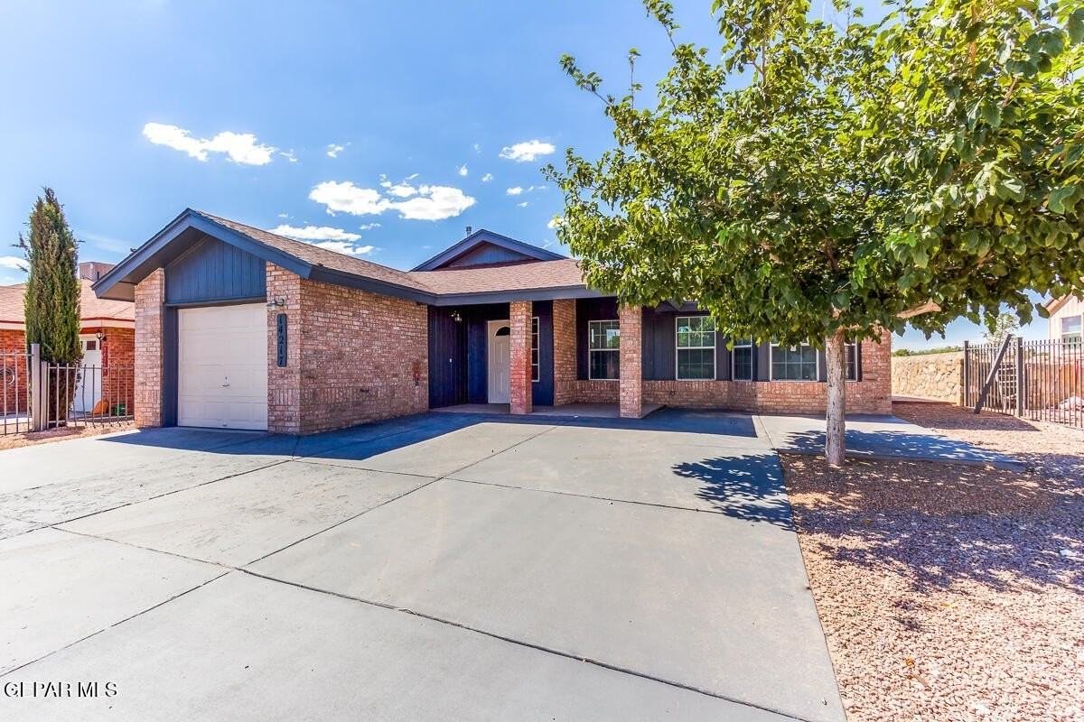 14217 Thayer Pease Ave - Photo 3 of 22