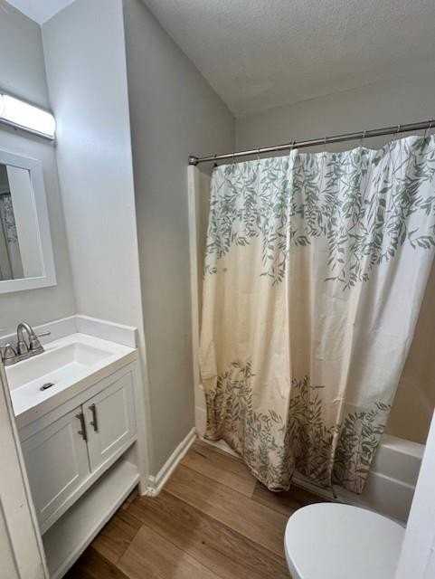 4 Hanover Sq - Photo 6 of 7