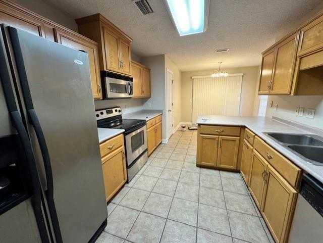 24 Hardwood Forest Cir - Photo 5 of 14