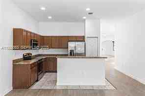 3560 W 88th St - Photo 3 of 8