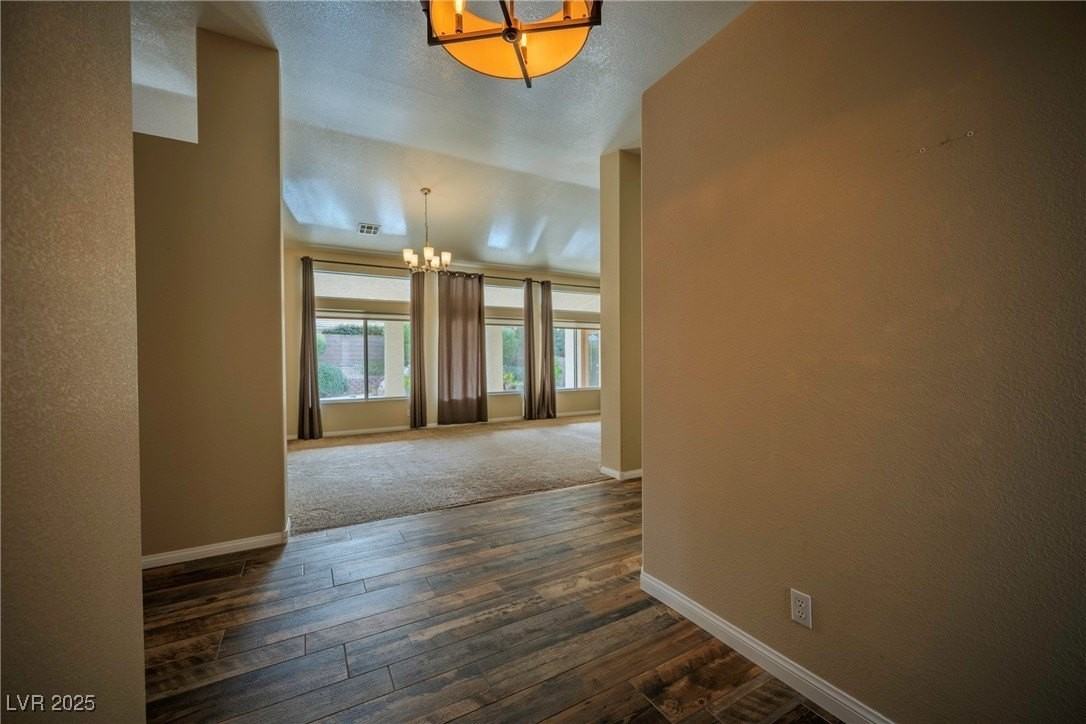 921 San Bruno Ave - Photo 7 of 50