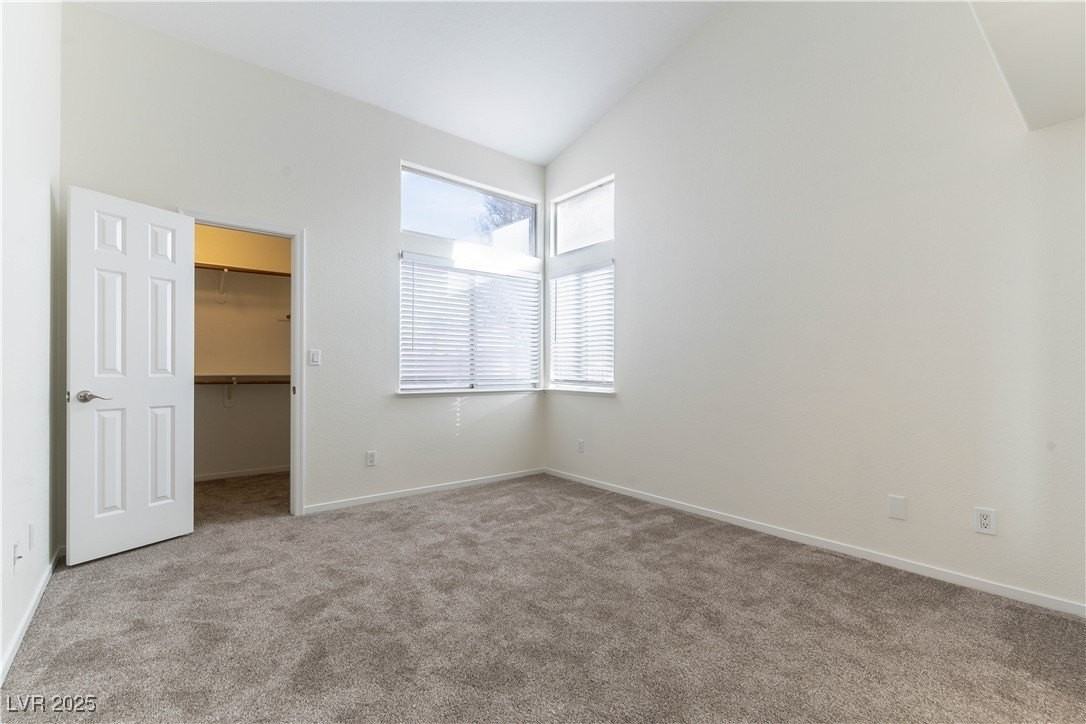 3804 Banana Ct - Photo 5 of 10