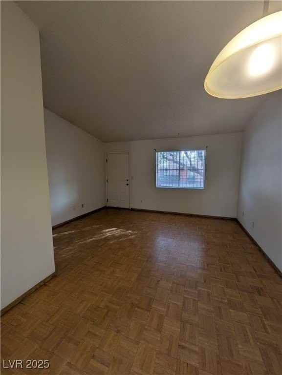 4252 Rollingstone Dr - Photo 3 of 20