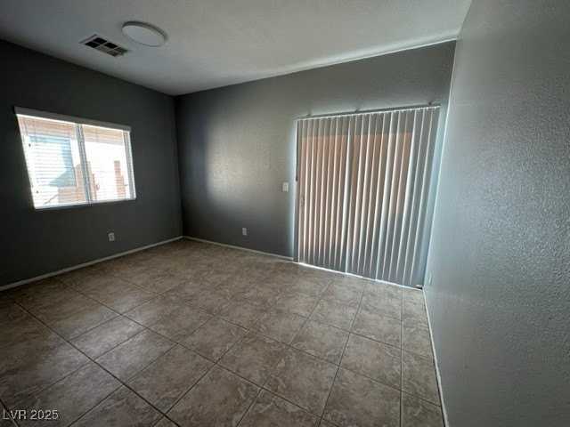 6508 Kenya Springs St - Photo 4 of 14