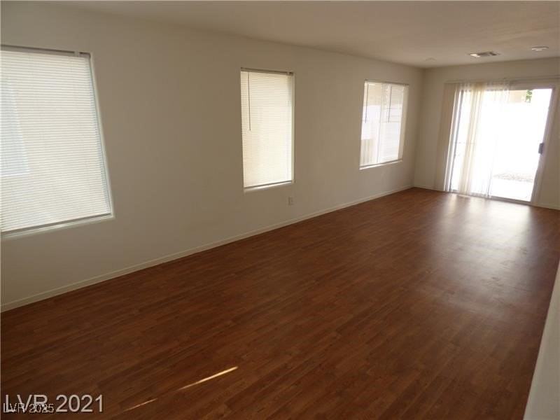 6082 Las Nubes Dr - Photo 2 of 20