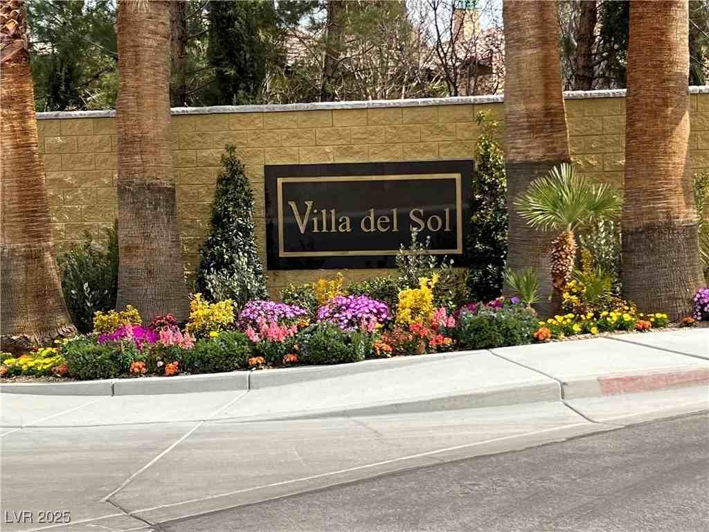 7625 Good Fortune Ct - Photo 2 of 50