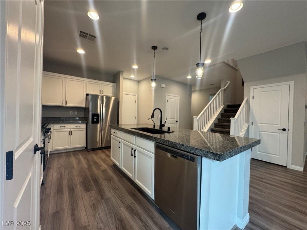 8957 Eudora Ave - Photo 7 of 45