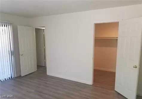 5054 S Rainbow Blvd #104 - Photo 3 of 9