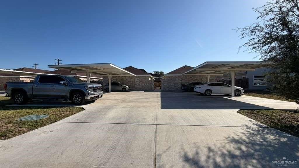 808 N Kentucky St - Photo 2 of 18