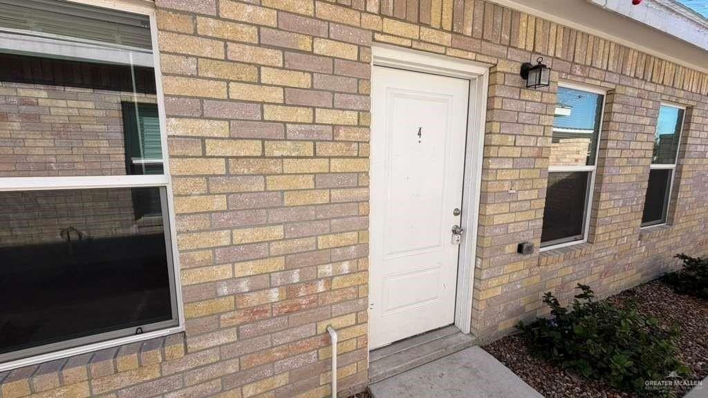 808 N Kentucky St - Photo 5 of 18