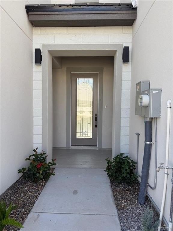 2222 Corales St - Photo 3 of 20