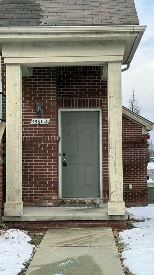 15602 Stone Crossing Dr - Photo 2 of 14