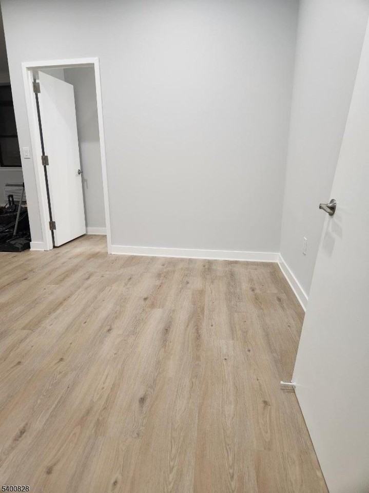 111 Mulberry St #6I - Photo 4 of 9