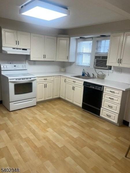 203 Lenox Ave - Photo 3 of 8