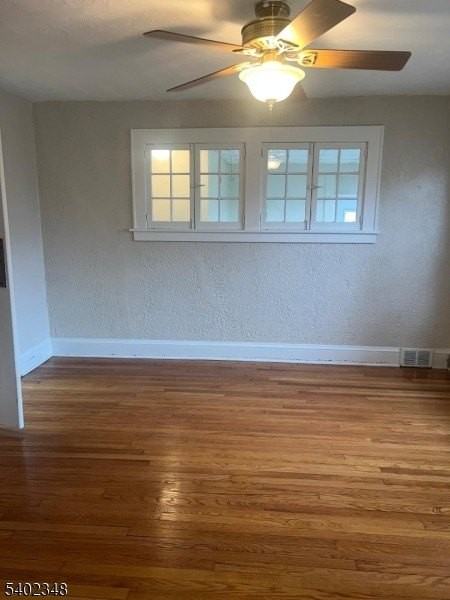 203 Lenox Ave - Photo 5 of 8