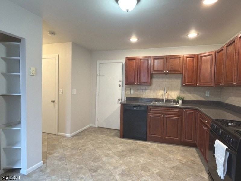 39 Glenridge Ave #5 - Photo 2 of 20